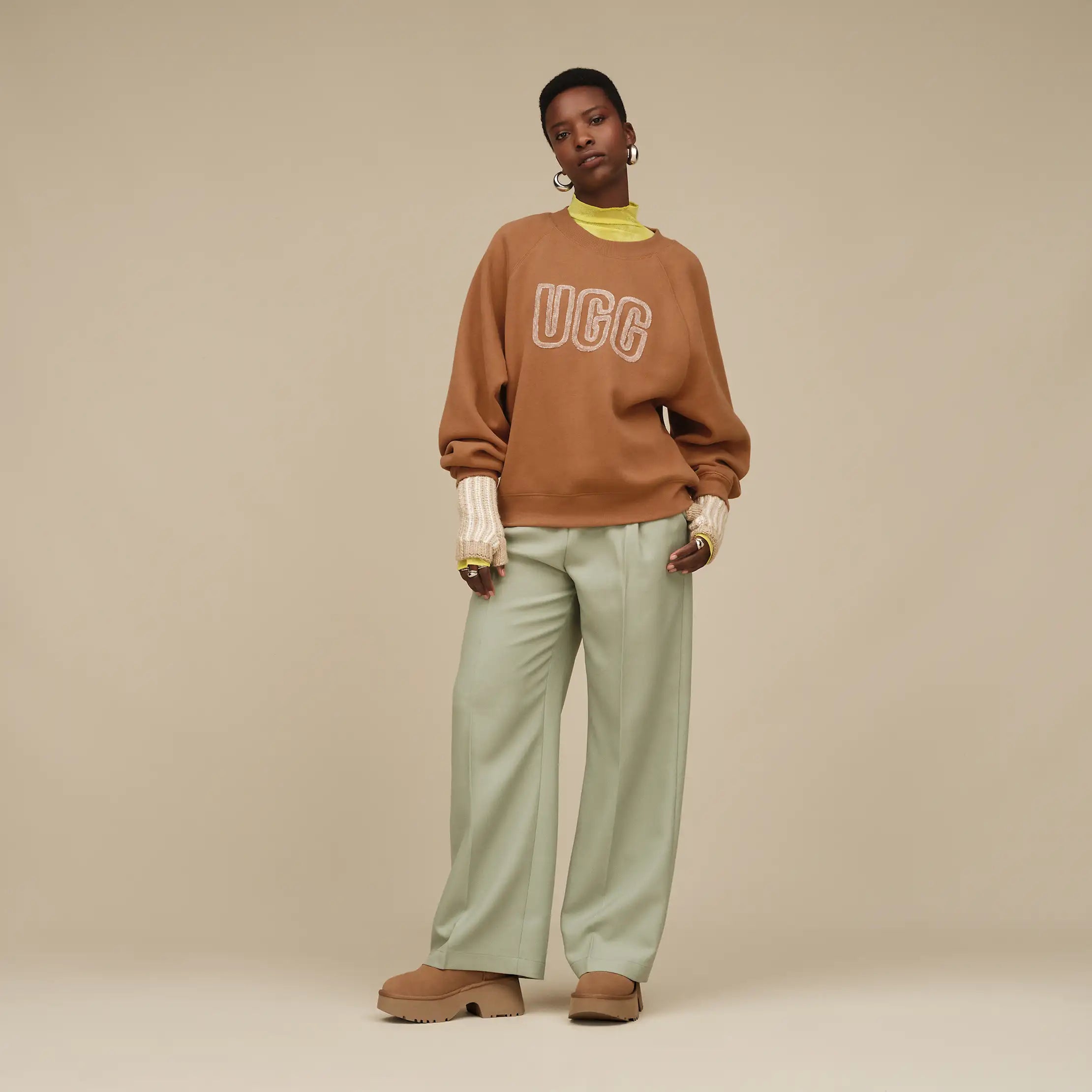 UGG 1171477 Chestnut UGG Logo Crewneck Sweater Myselflingerie.com