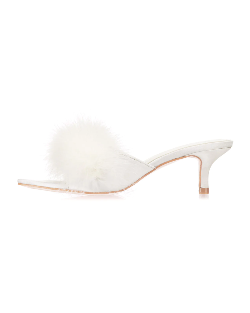 Love Moi LOV8500 White Mona Marabou Hard Sole Slippers myselflingerie.com