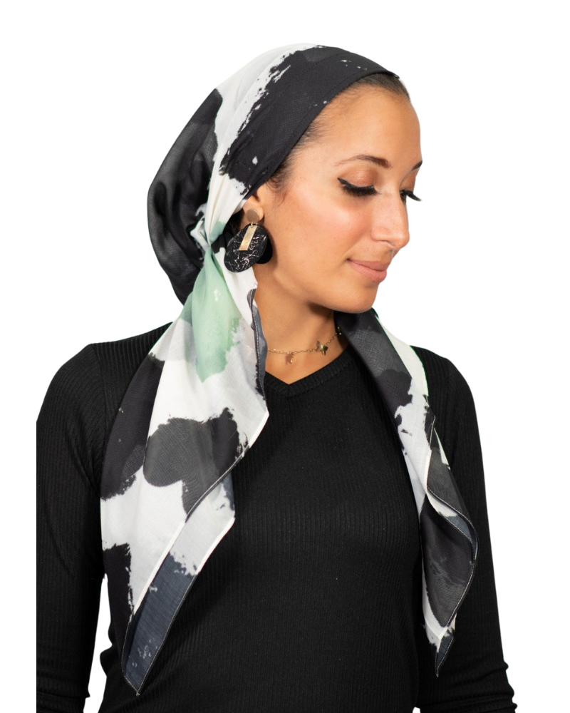 Tie Ur Knot Graphic Hearts Mint Print Square myselflingerie.com