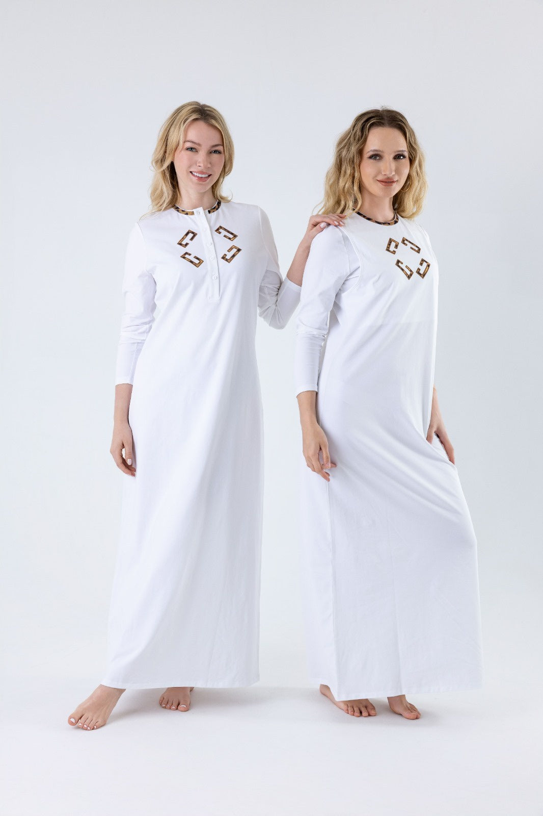Lunderbeck N5124-25 White Leopard Lace Cotton Coverall Nursing Nightgown Myselflingerie.com