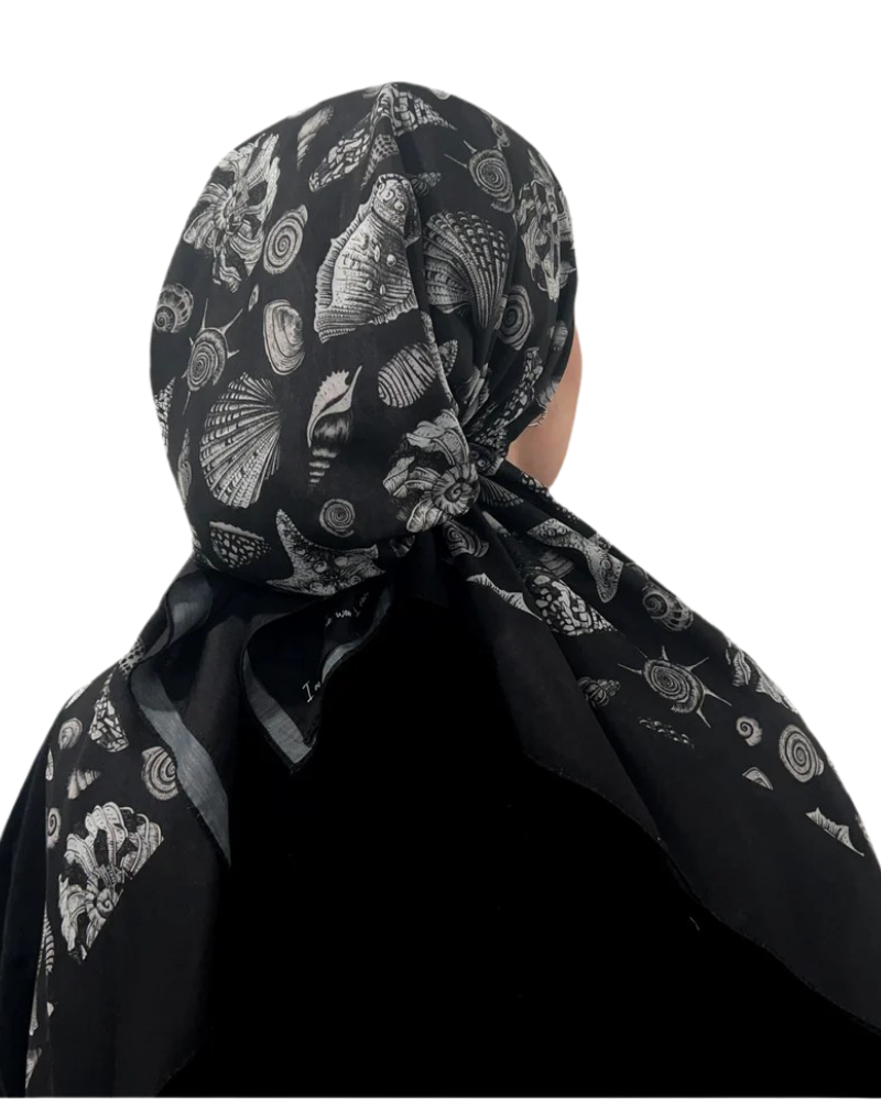 Valeri Seashell Medley Adjustable Pre-Tied Bandanna with Full Grip Myselflingerie.com