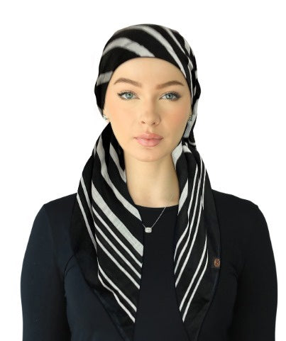 Cherie SP322A-BI Black/Ivory Adjustable Pre-Tied Open Back Bandanna Myselflingerie.com