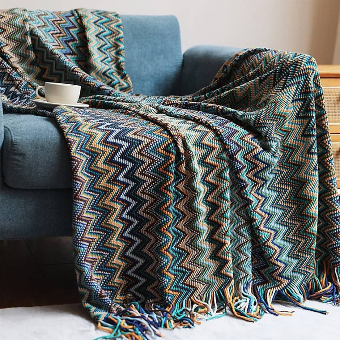 TH0022.BL5060 Blue Zigzag Knit Throw Blanket