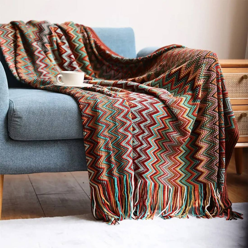 TH0022.R5060 Red Zigzag Knit Throw Blanket