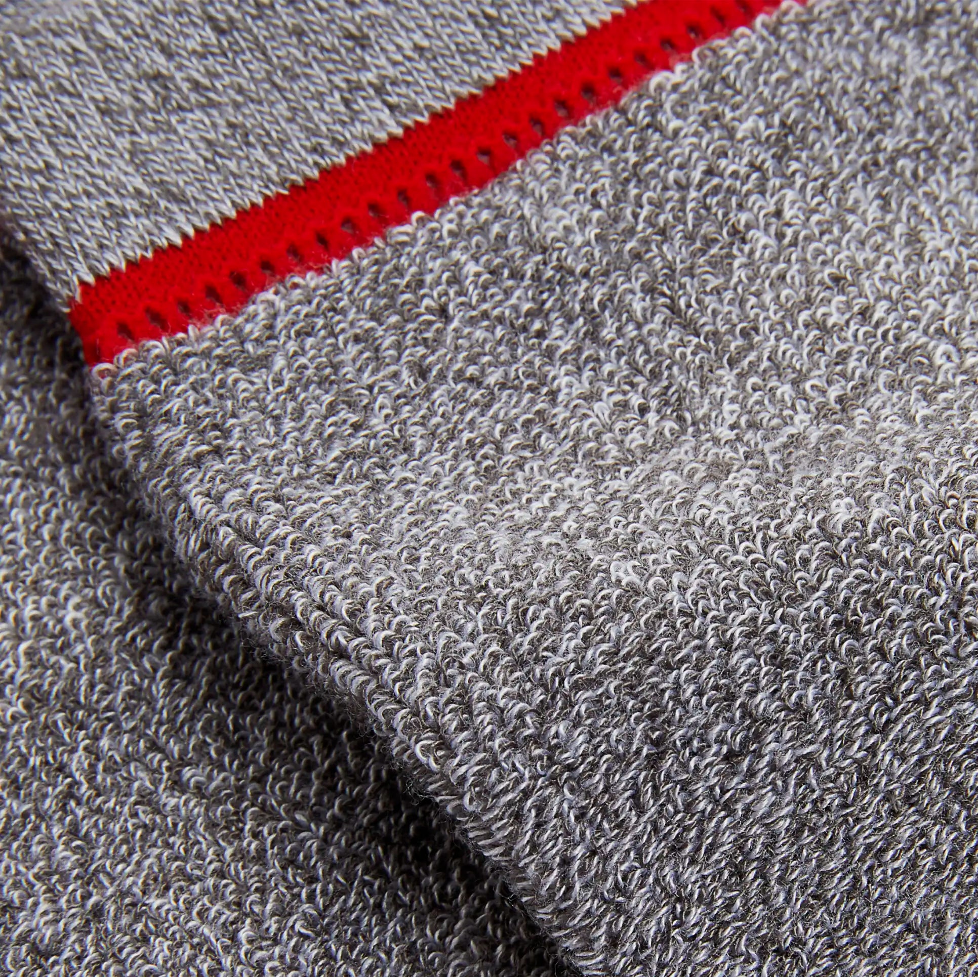 UGG 1097762 Marled Grey Kyro Cozy Men's Crew Socks Myselflingerie.com