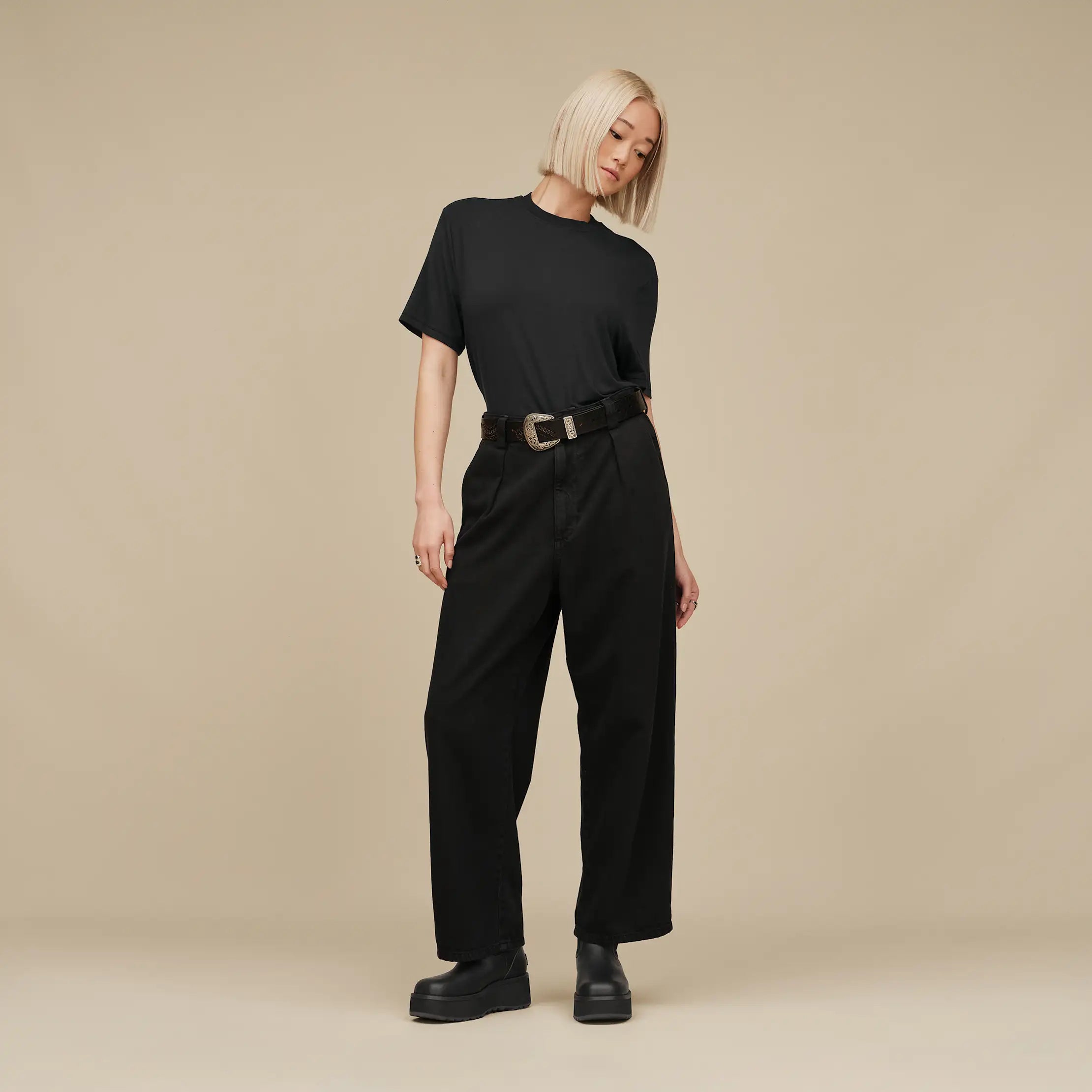 UGG 1171591 Black Amarys Relaxed Short Sleeve Lounge Top Myselflingerie.com