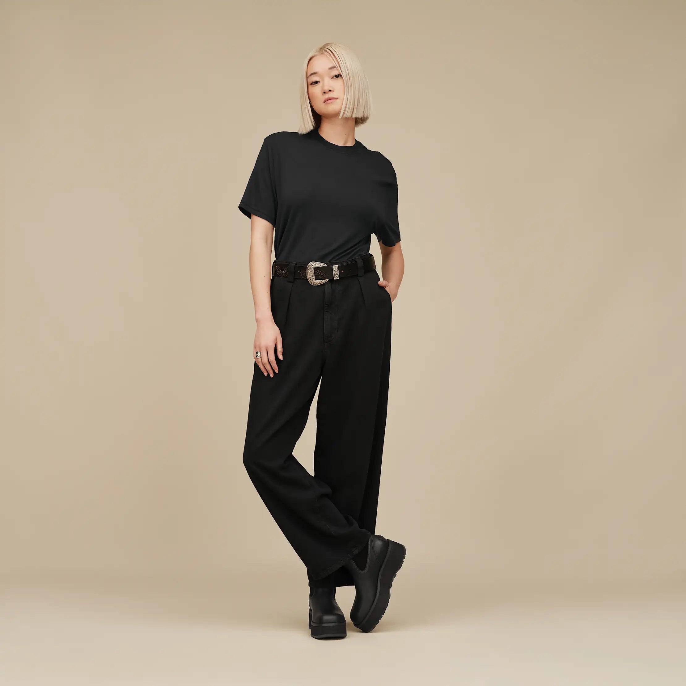 UGG 1171591 Black Amarys Relaxed Short Sleeve Lounge Top Myselflingerie.com