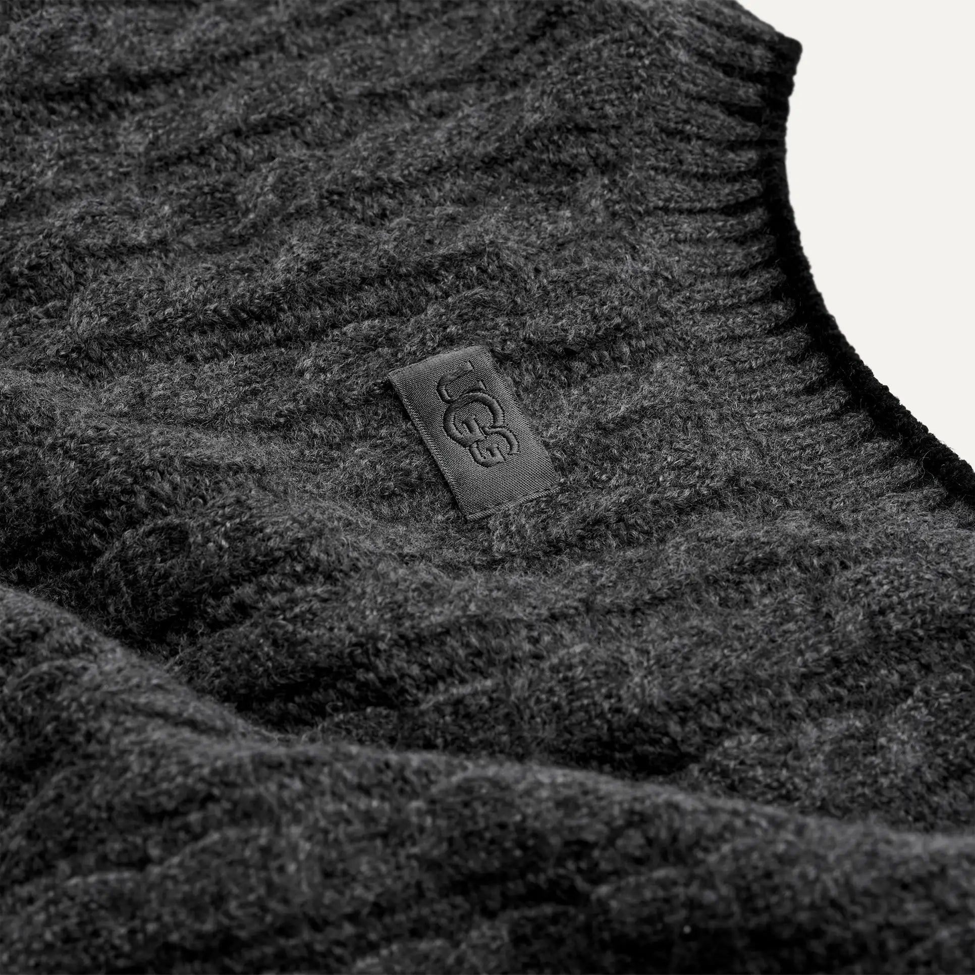 UGG 1171612 Charcoal Heather Rylynn Cable Knit Pullover Myselflingerie.com