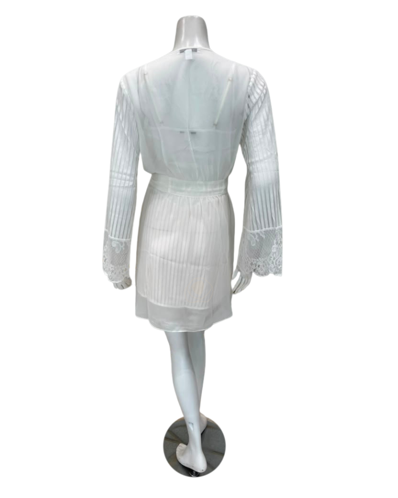 1130 + 1131 Ivory Scandal Chemise & Wrap Set