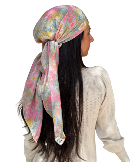 Scarf Bar Camellia Sky Square Scarf with Invisible Grip
