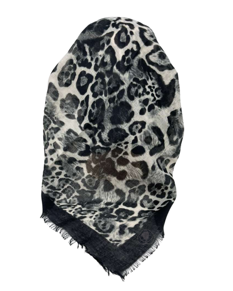 It's Younique Black/Grey Leopard Spots Pre-Tied Open Back Bandanna with Velvet Grip