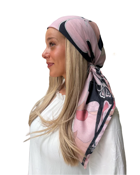 Scarf Bar Inspired Blush Form Square Scarf with Invisible Grip Myselflingerie.com