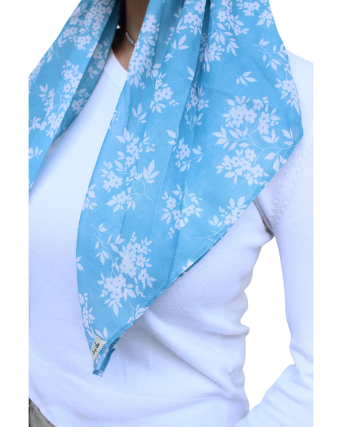 Scarf Bar Bluebell Meadow Classic Pre-Tied Bandanna with Velvet Grip Myselflingerie.com