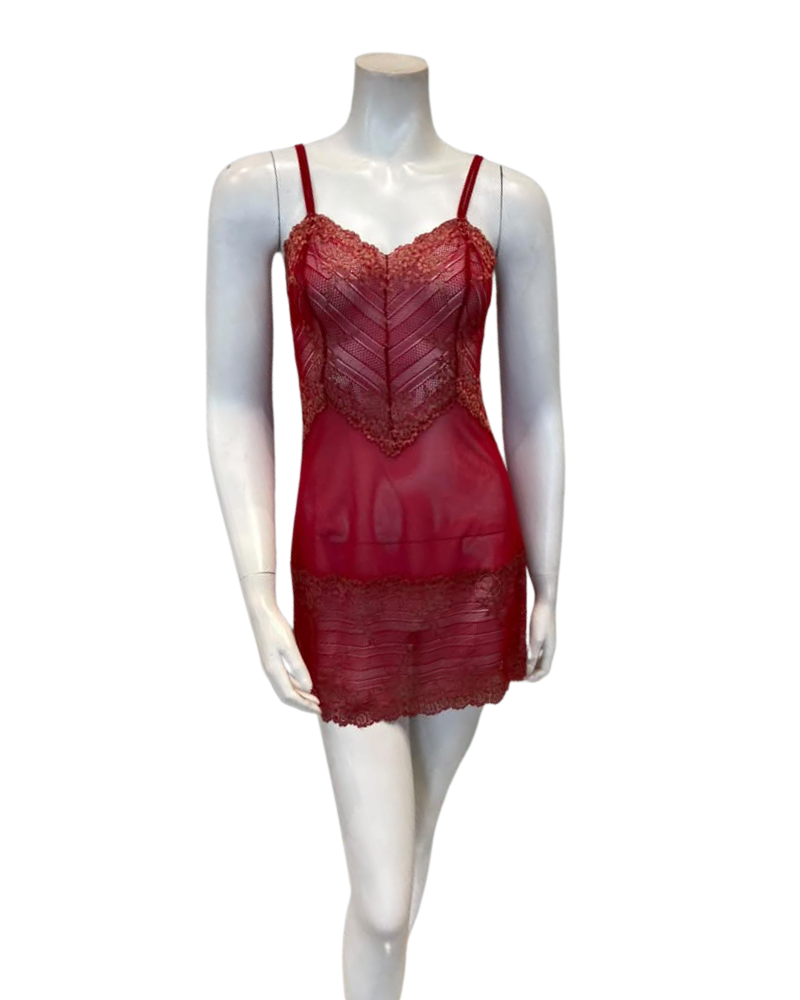 Wacoal Grandalia Red / Rose Embrace Lace Chemise