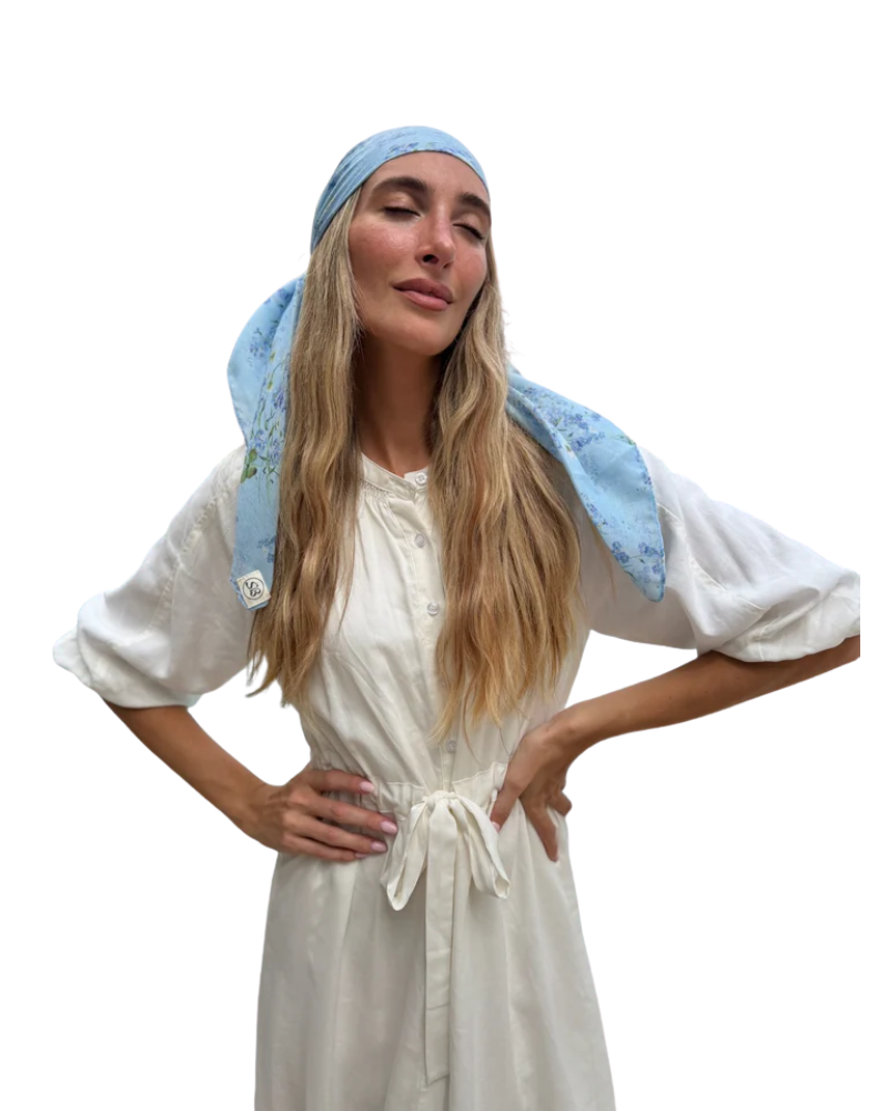 Scarf Bar Bluebell Mist Square Scarf with Invisible Grip Myselflingerie.com