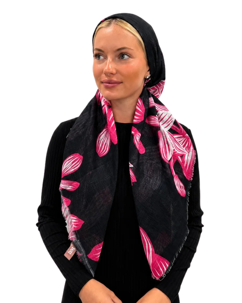 TYED The Blossom Adjustable Pre-tied Bandanna with Velvet Grip