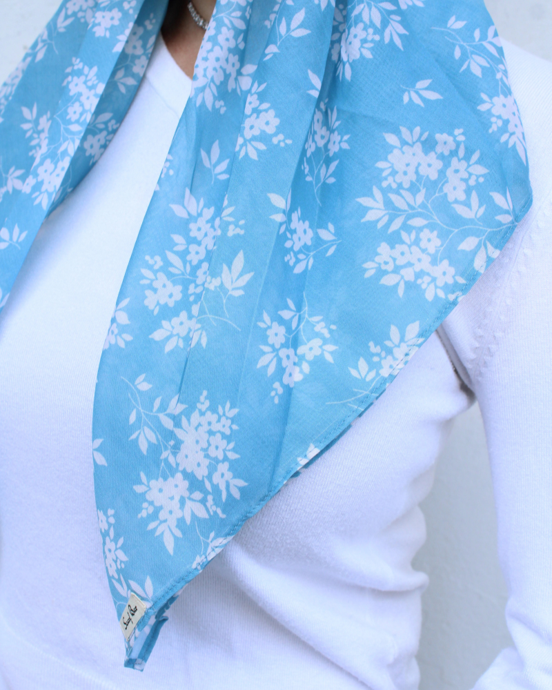 Bluebell Meadow Open Back Adjustable Pre-Tied Bandanna with Velvet Grip