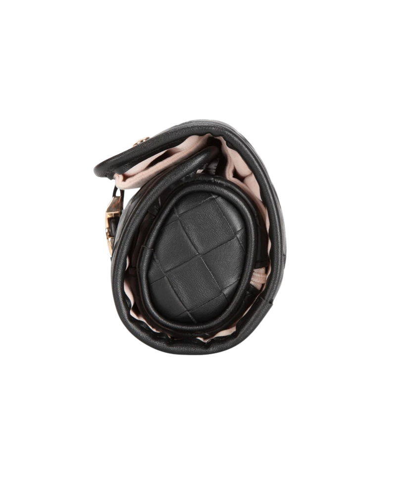 Stephanie Johnson Belize Raven Ashley Jewelry Roll Myselflingerie.com