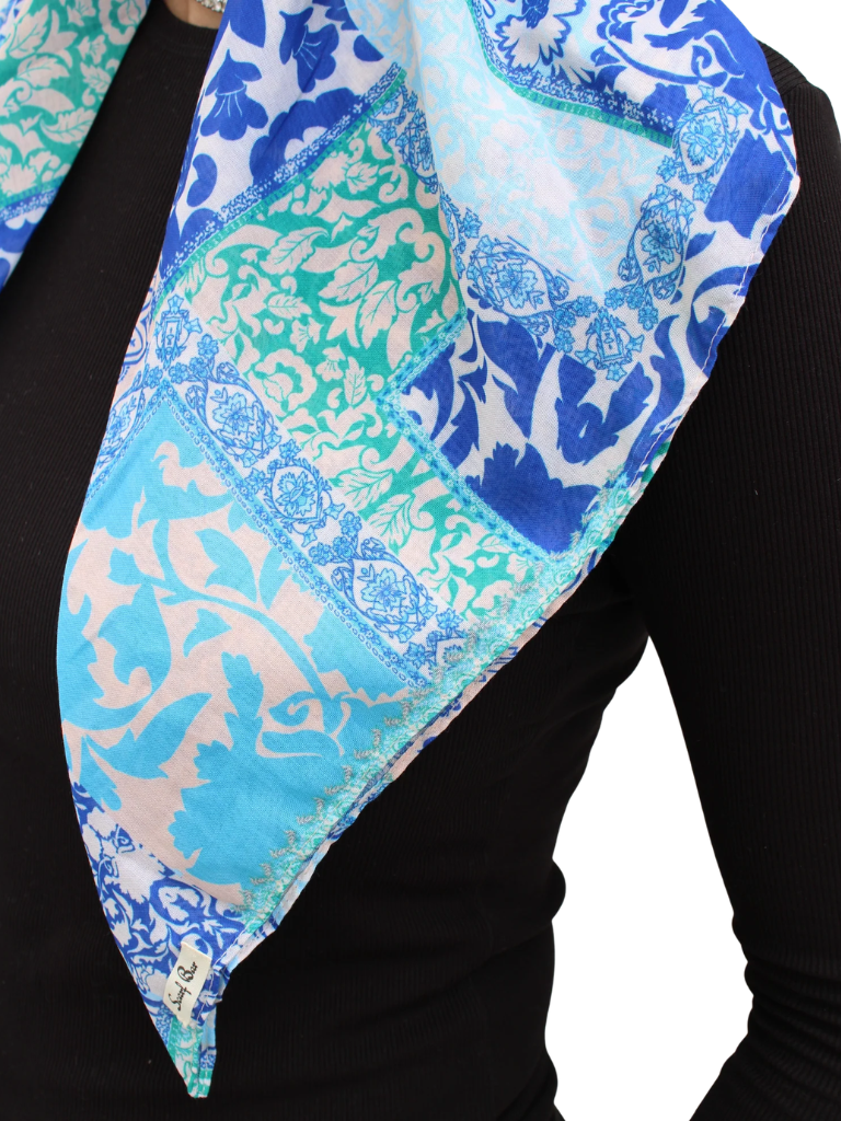 Scarf Bar Europe Blues Classic Pre-Tied Bandanna with Velvet Grip Myselflingerie.com
