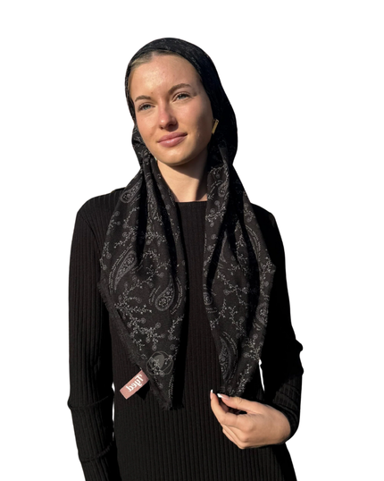 TYED Black Paisley Triangle with Full Non Slip Grip Myselflingerie.com