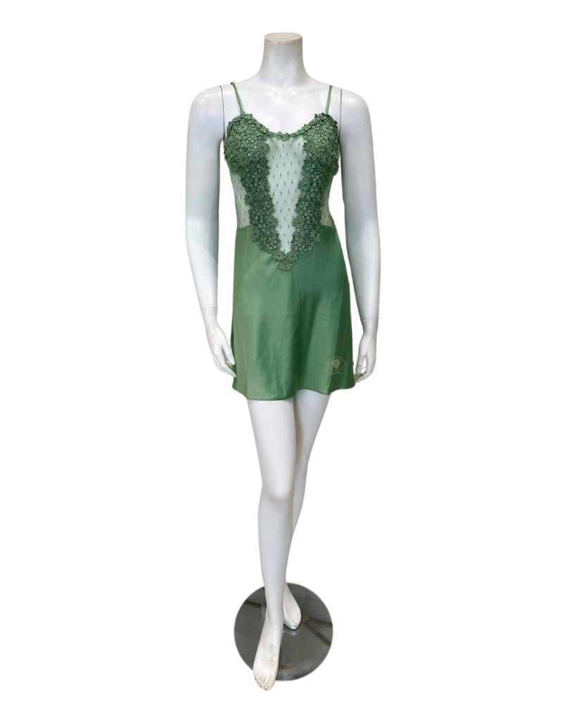 Flora Nikrooz 8060+8061 Ivory Showstopper Gown & Robe Set