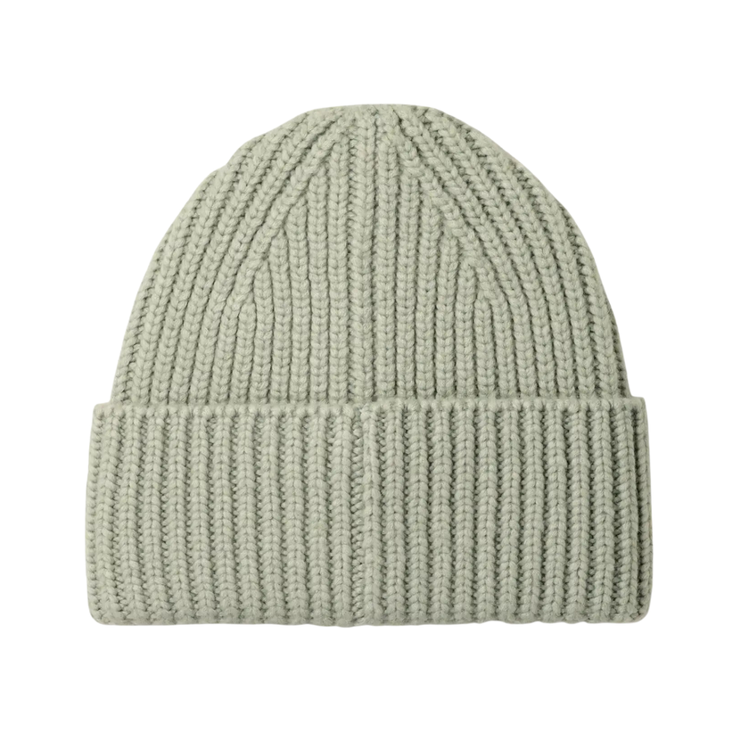 UGG 20061 Grey Mist Chunky Rib Knit Beanie with Logo Myselflingerie.com