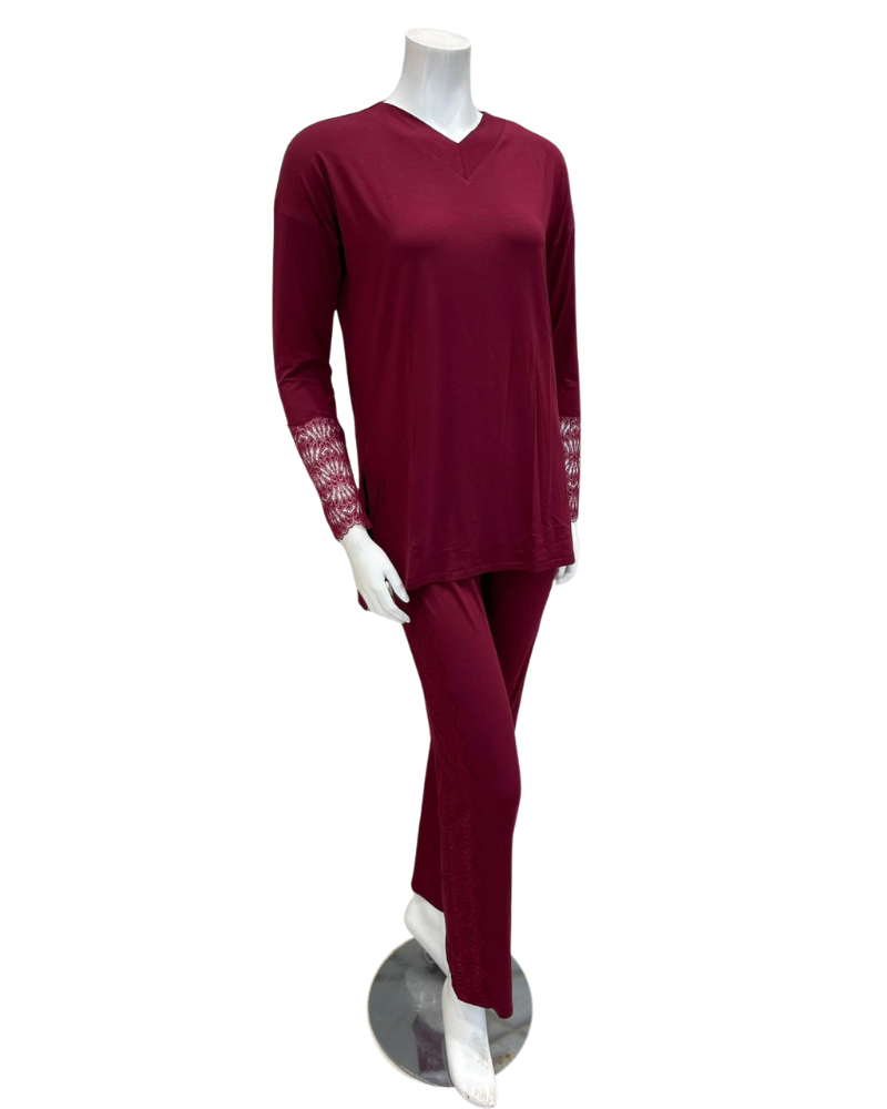 Oh! Zuza M4509 Red Wine V Neck Laced Trim Sleeve Pajamas Set Myselflingerie.com