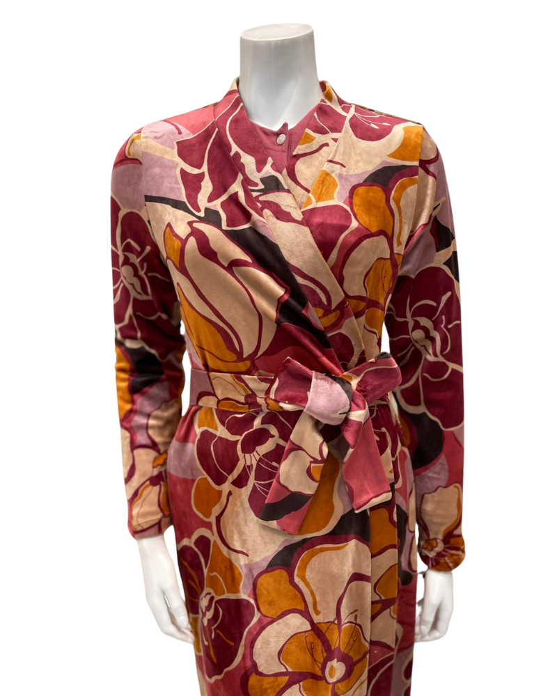 Angelice S7465 Pink and Beige Floral Plush Belted Front Morning Robe Myselflingerie.com