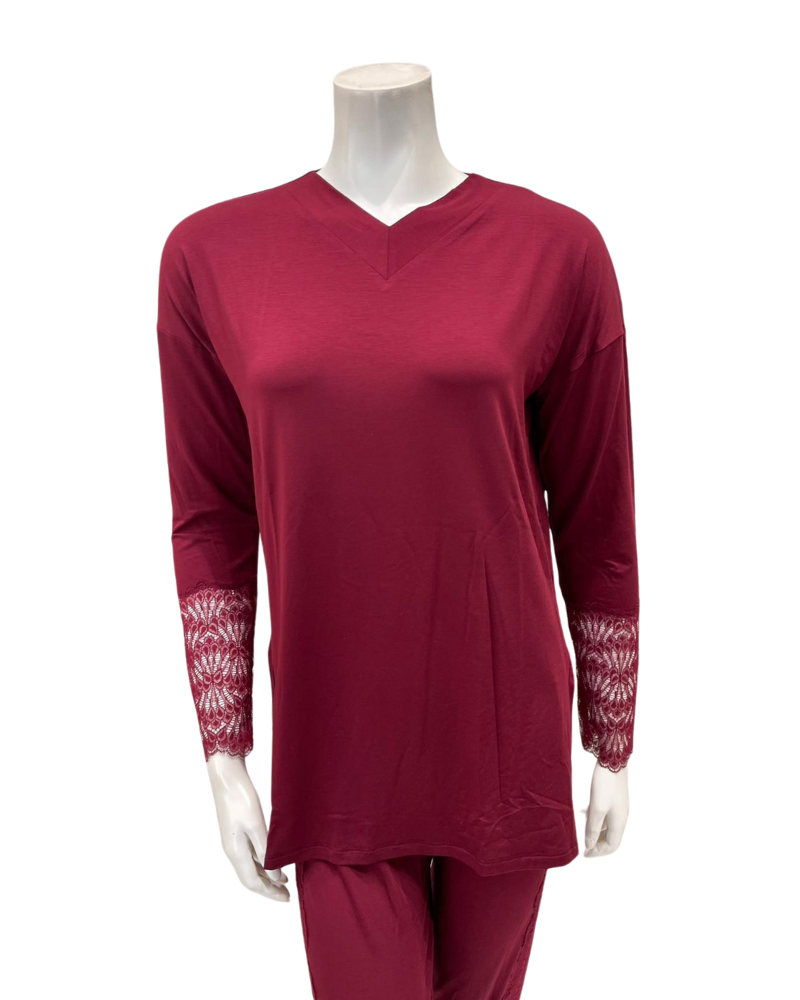Oh! Zuza M4509 Red Wine V Neck Laced Trim Sleeve Pajamas Set Myselflingerie.com