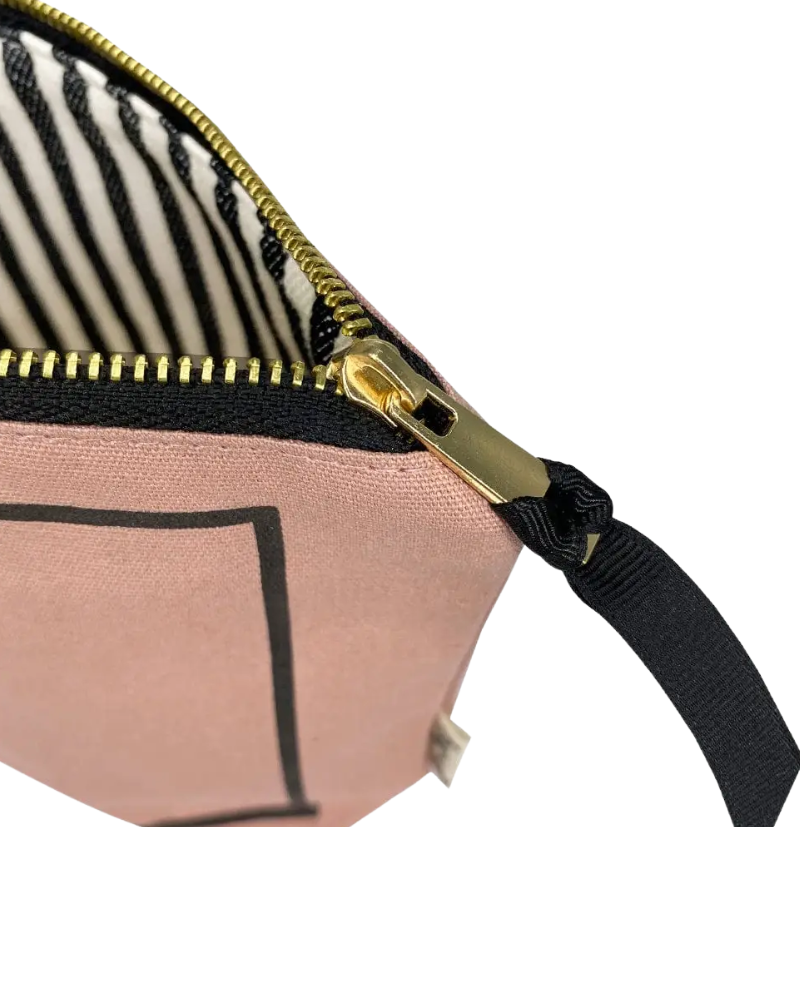 PPPI Pink Passport Pouch