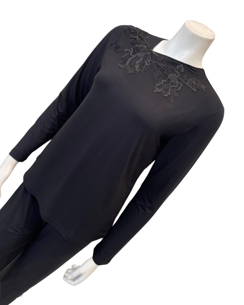 Verdiani 4438 Black Slanted V Lace Applique Modal Pajamas Set Myselflingerie.com