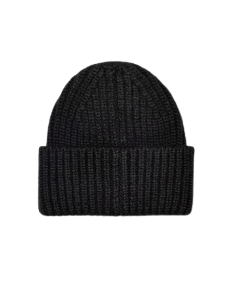 UGG 20061 Black Chunky Rib Knit Beanie with Logo myselflingerie.com