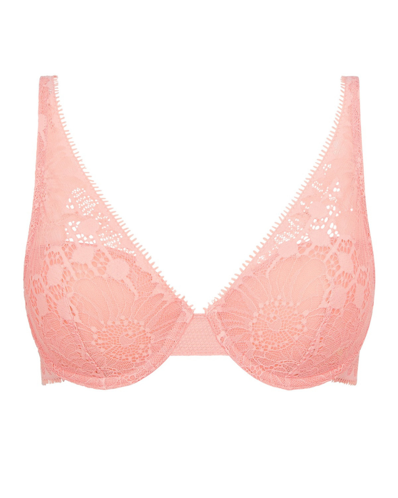 Chantelle 15F7 Candlelight Peach Day to Night Lightweight Plunge Underwire Bra myselflingerie.com