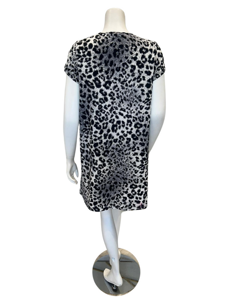 Jackie O'Loungewear NTSHRT-LPD-GRY Grey Leopard V Neck Short Sleeves ...