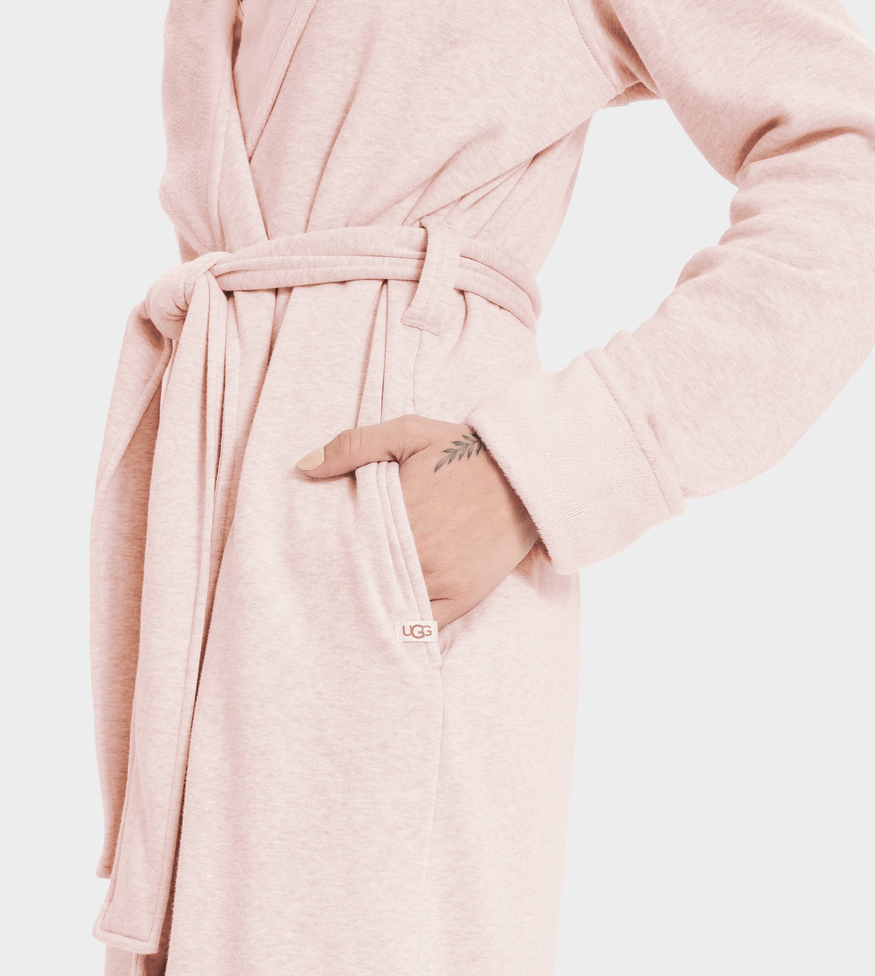 1095613 Seashell Pink Blanche II Fleece Wrap Robe