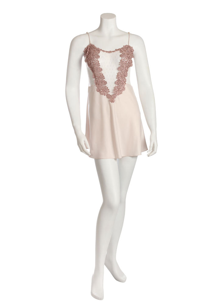 Flora Nikrooz 8060 Showstopper Chemise myselflingerie.com