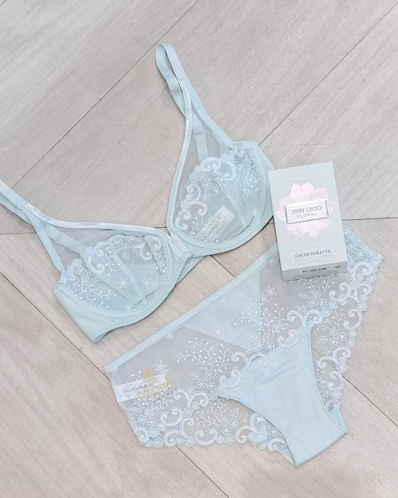 Simone Perele 12X319 Sea Green Delice Sheer Plunge Underwire Bra myselflingerie.com