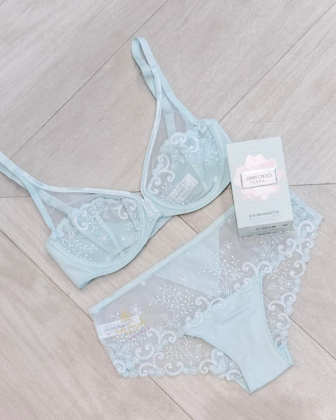 Simone Perele 12X319 Sea Green Delice Sheer Plunge Underwire Bra myselflingerie.com