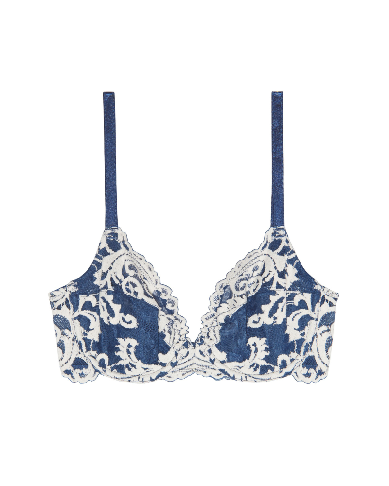Wacoal 851322 Sargasso Sea/Egret Instant Icon Lace Underwire Bra myselflingerie.com