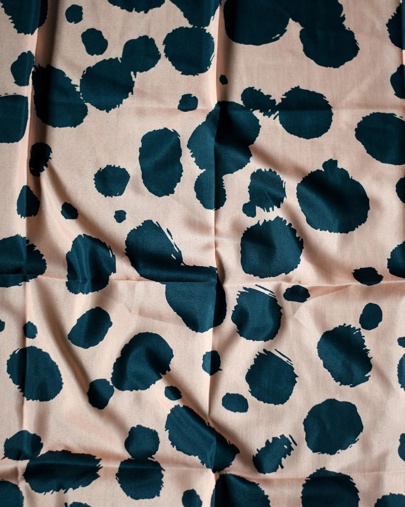 Nicsessories Dotty Jaguar Pre-Tied Bandanna with Full Grip myselflingerie.com