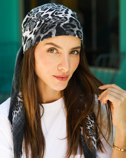 Lizi Headwear OBCPBLGY Black/Grey Cheetah Open Back Bandanna with Full Grip myselflingerie.com