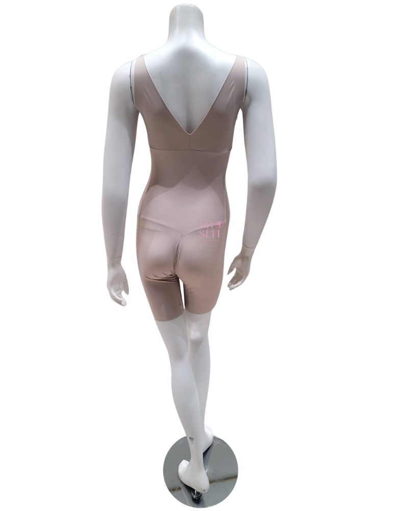 Leonisa Undetectable Edge Mid-Thigh Bodysuit Shaper 018483
