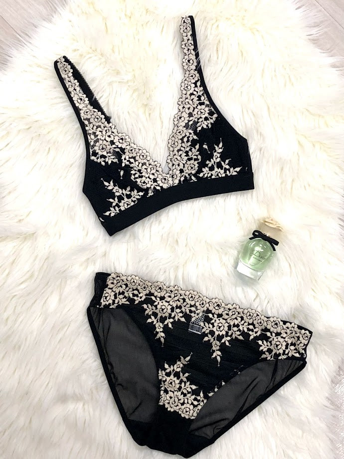 Wacoal 841191 Embrace Lace Hi Cut Brief myselflingerie.com